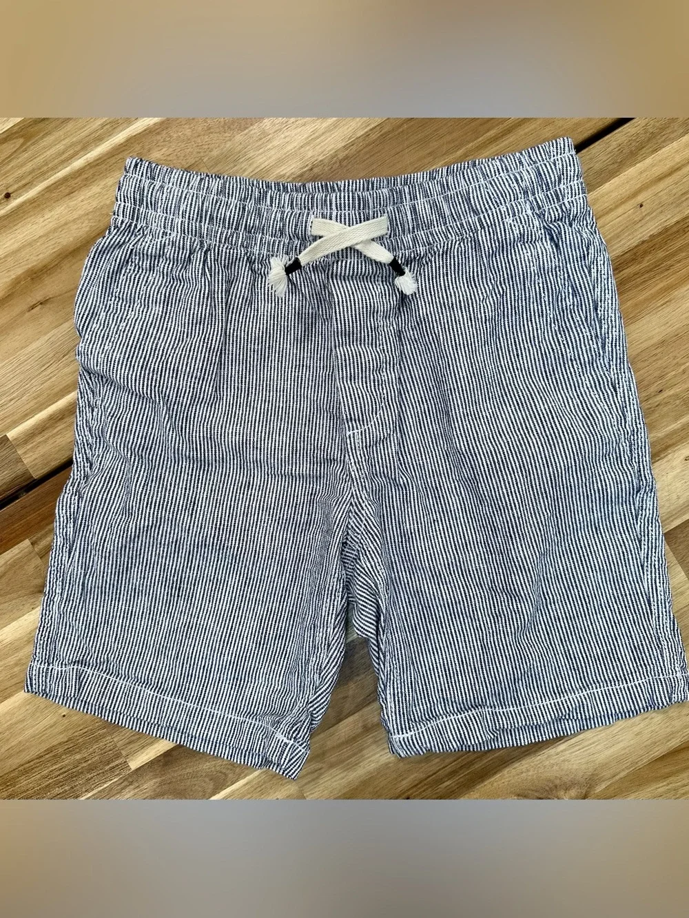 GAP Kids Drawstring Blue and White Striped Shorts Boys 10
